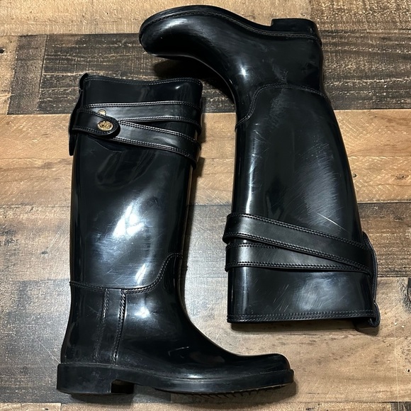 Coach ‘Talia’ Rain Boots - Picture 4 of 9